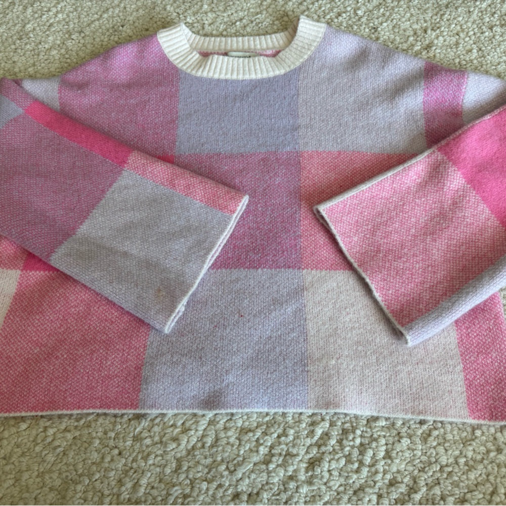 francesca’s sweater